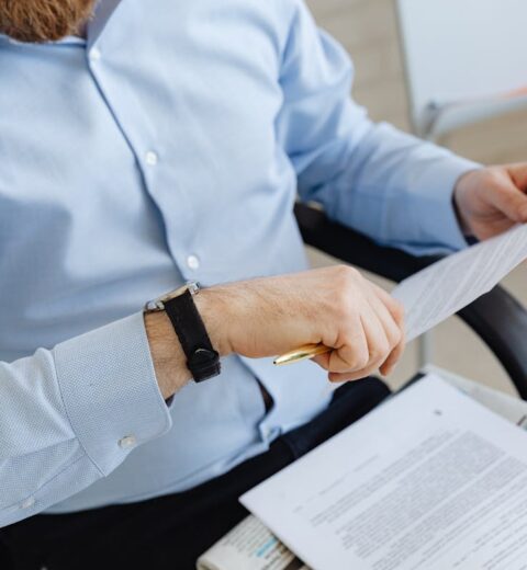 Moving to Saudi Arabia for Work in 2025: The Ultimate Checklist