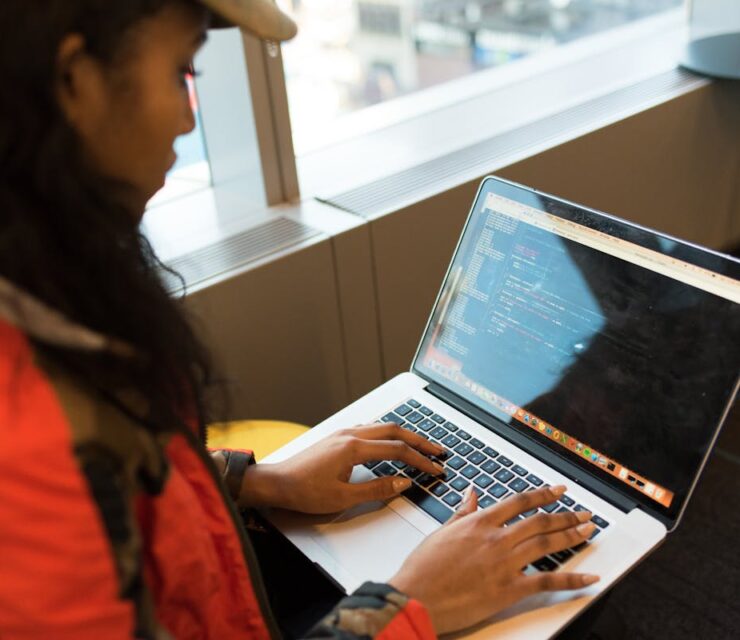 Data Engineering in 2026: What It Pays, What It Requires, and the Career Fork You Need to Understand