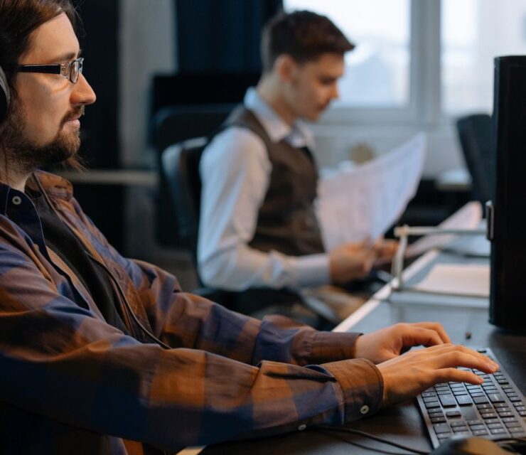 What Are the Lowest-Paying Jobs in Romania in 2026?